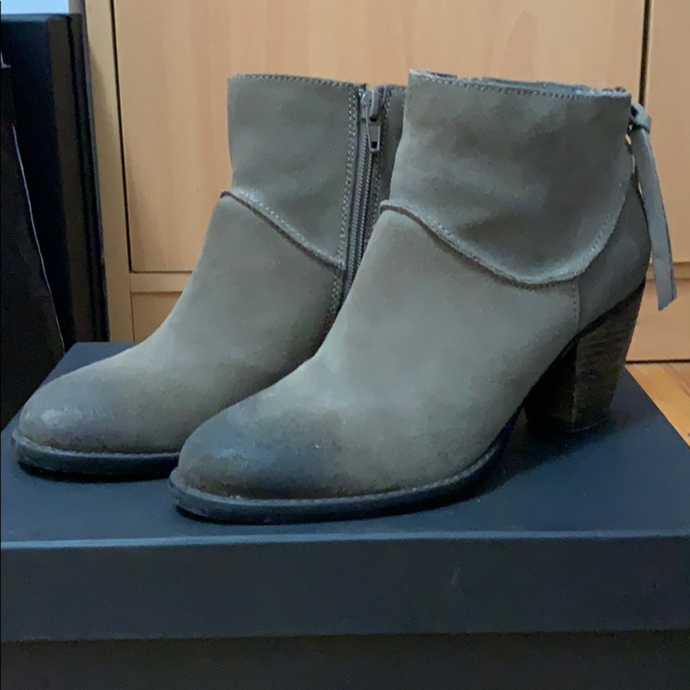 Steve Madden Suede Bootie